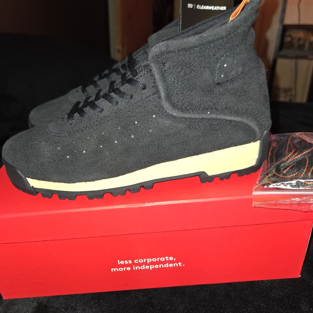 Clearweather Men's Black Suede Boots